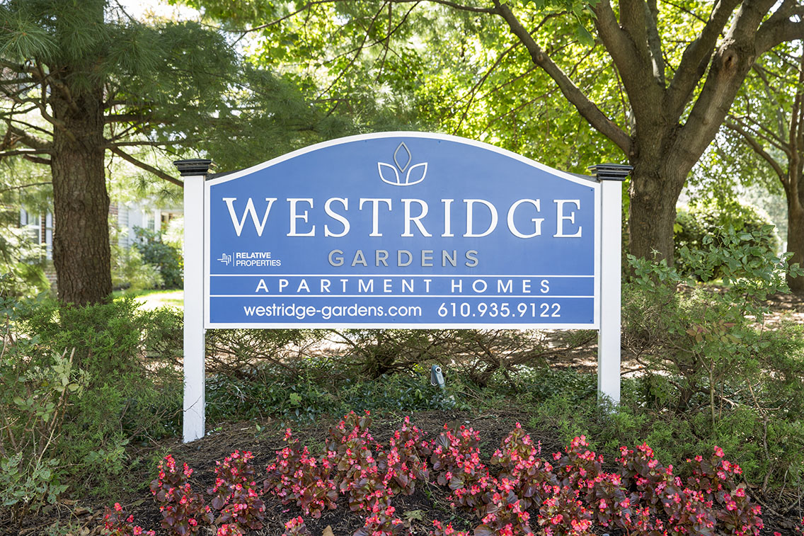 Westridge Gardens Luxury Rental Apartments, 909 Westridge Gardens Lane
